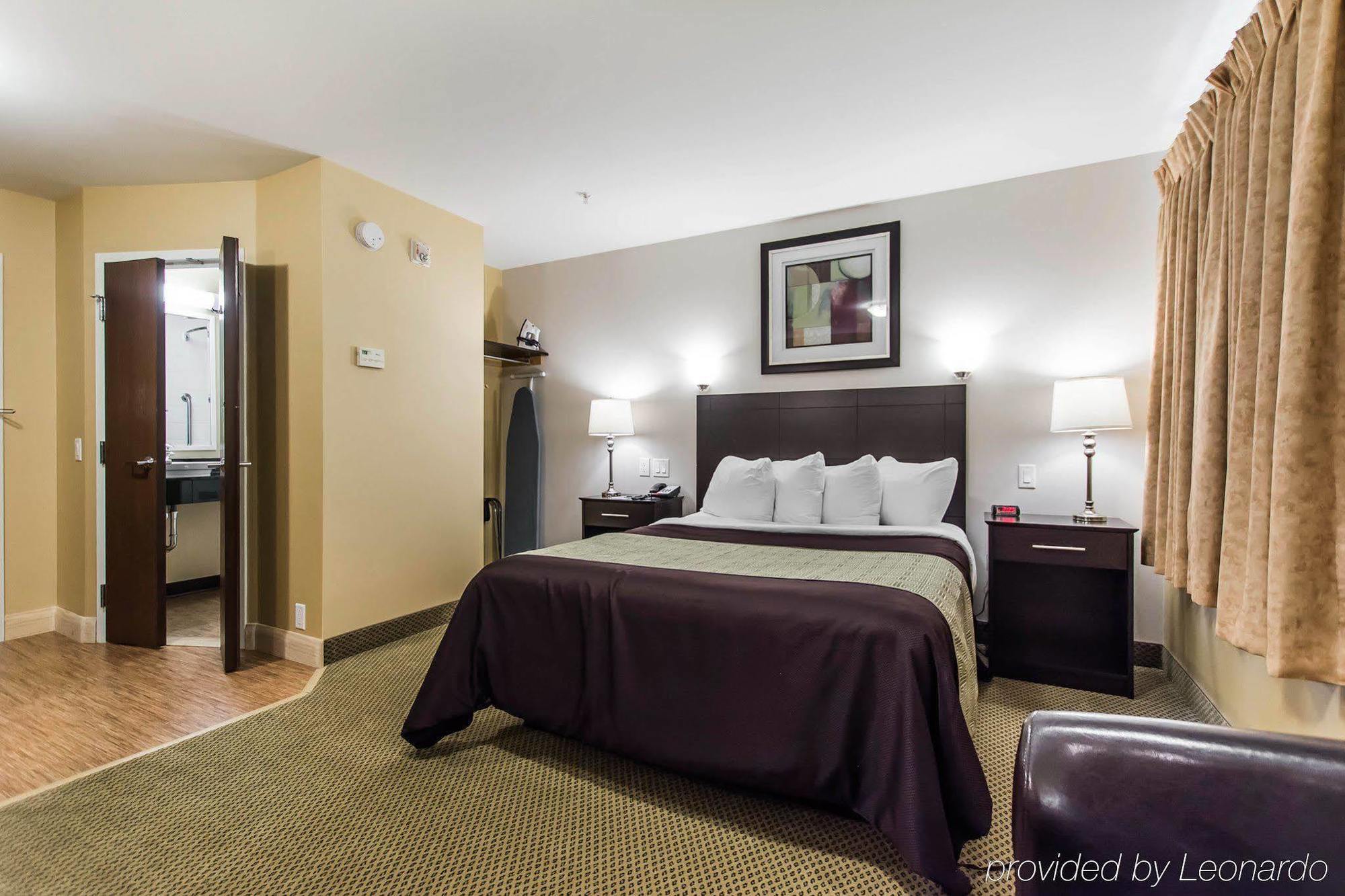 Quality Inn Moncton Buitenkant foto